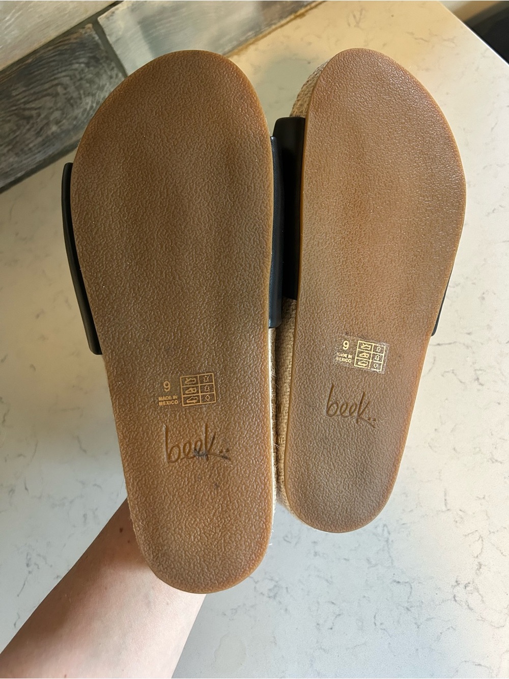 Like New Beek Pelican Jute Black Leather Platform Slide Sandals - Picture 13 of 16
